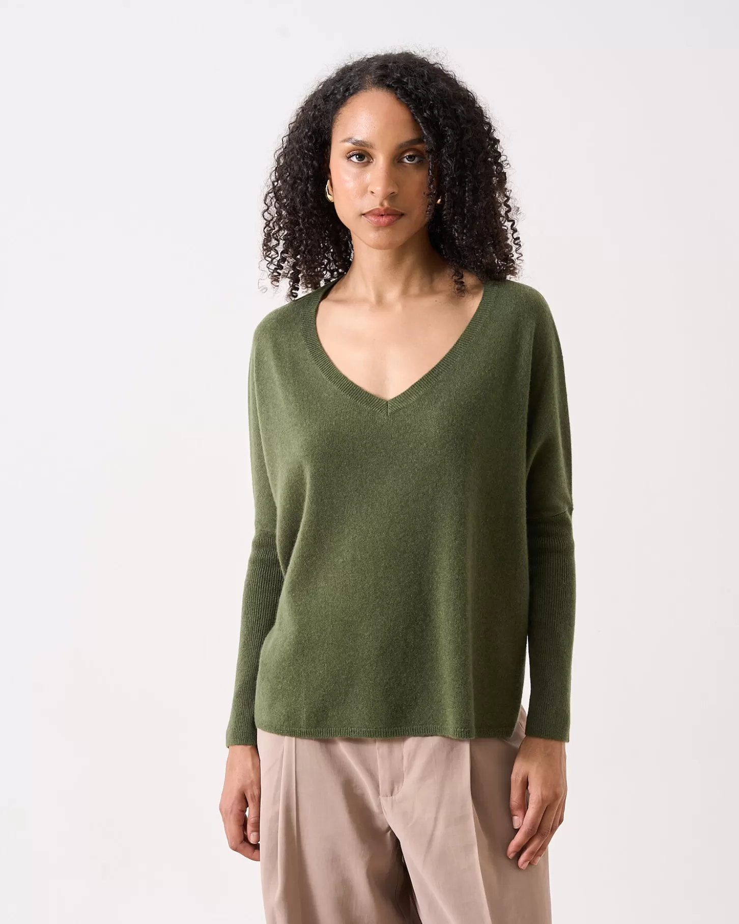 Col V | Ponchos>Absolut Cashmere Camille. Artichoke