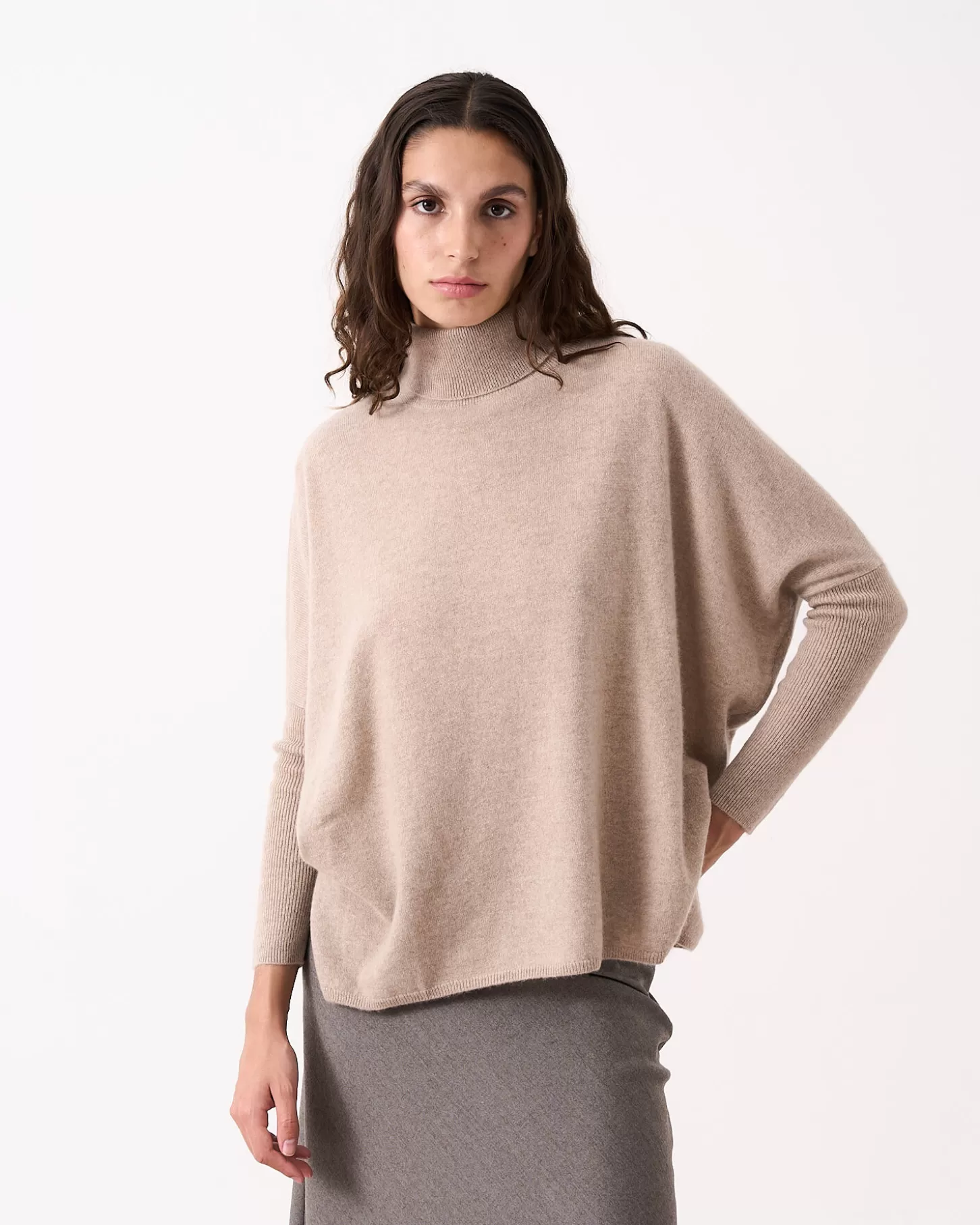 Col Roulé | Ponchos>Absolut Cashmere Clara. Chataigne