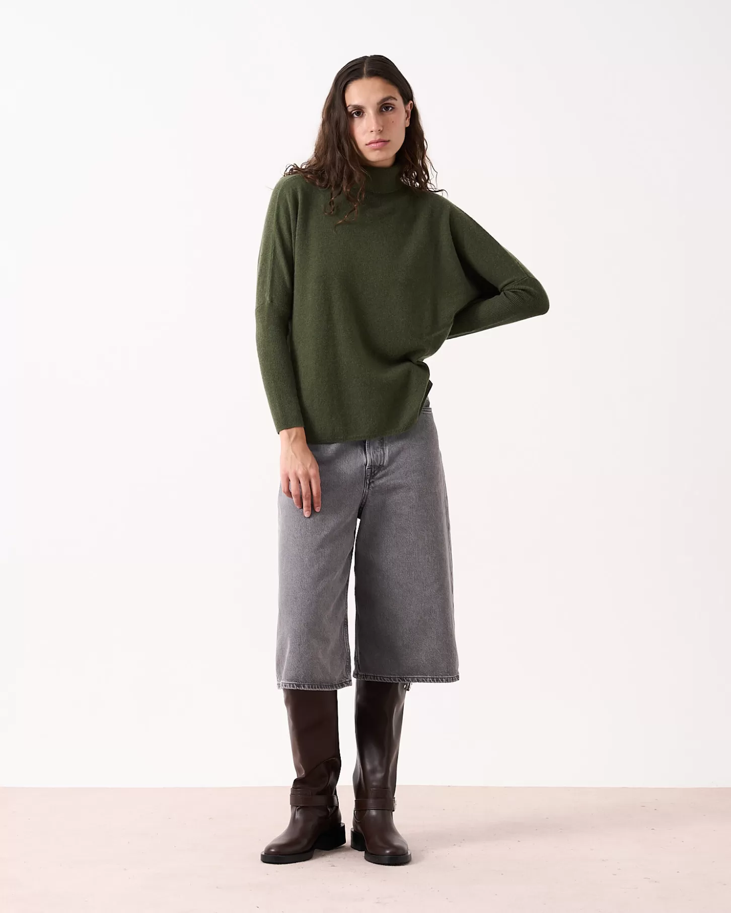 Col Roulé | Ponchos>Absolut Cashmere Clara. Artichoke