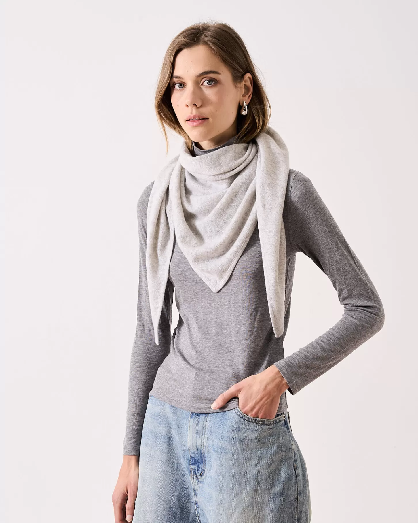 Écharpes & Tours De Cou | 100% Cachemire>Absolut Cashmere Gladys. Gris chiné clair