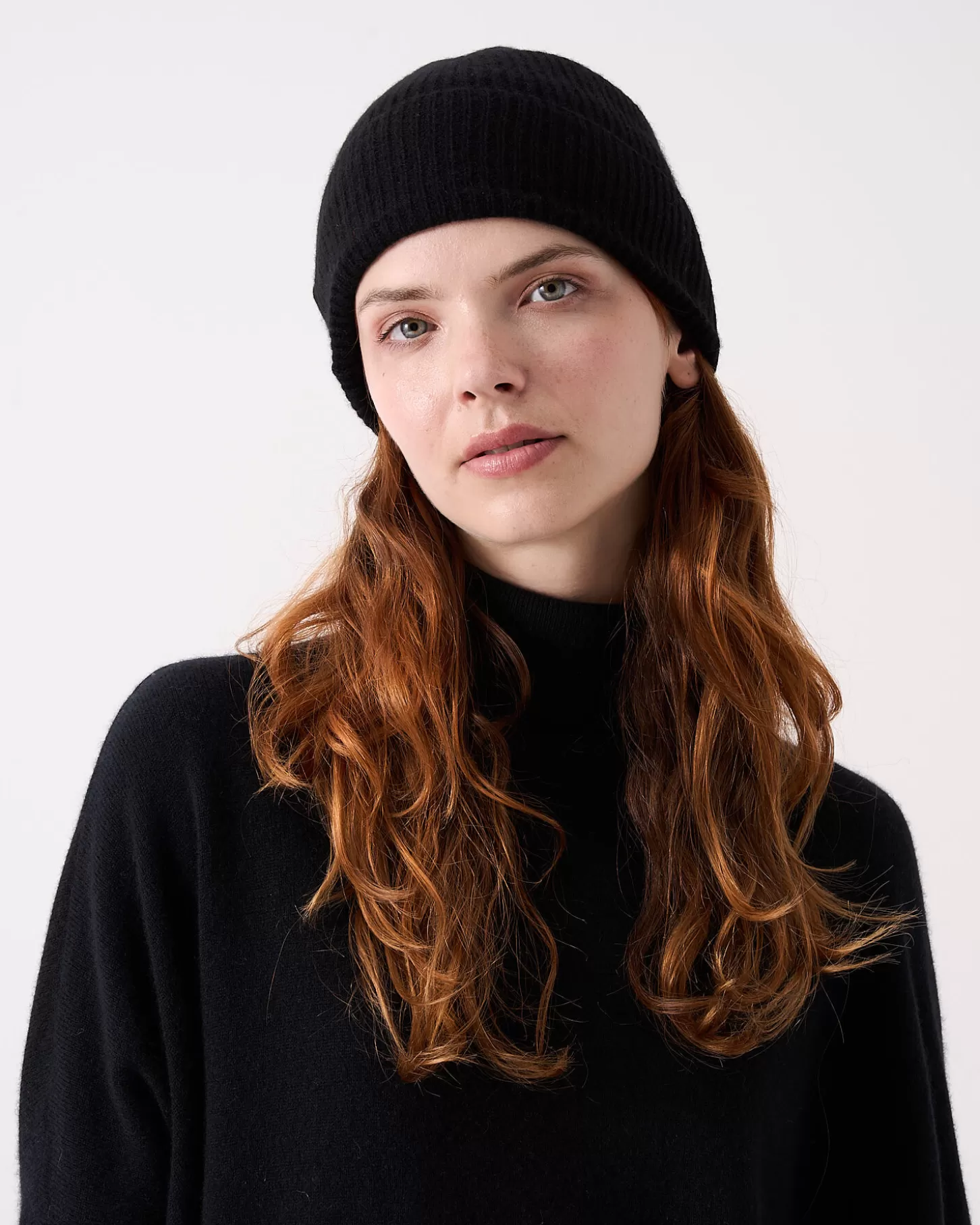 Bonnets & Cagoules | 100% Cachemire>Absolut Cashmere Maeve. NOIR