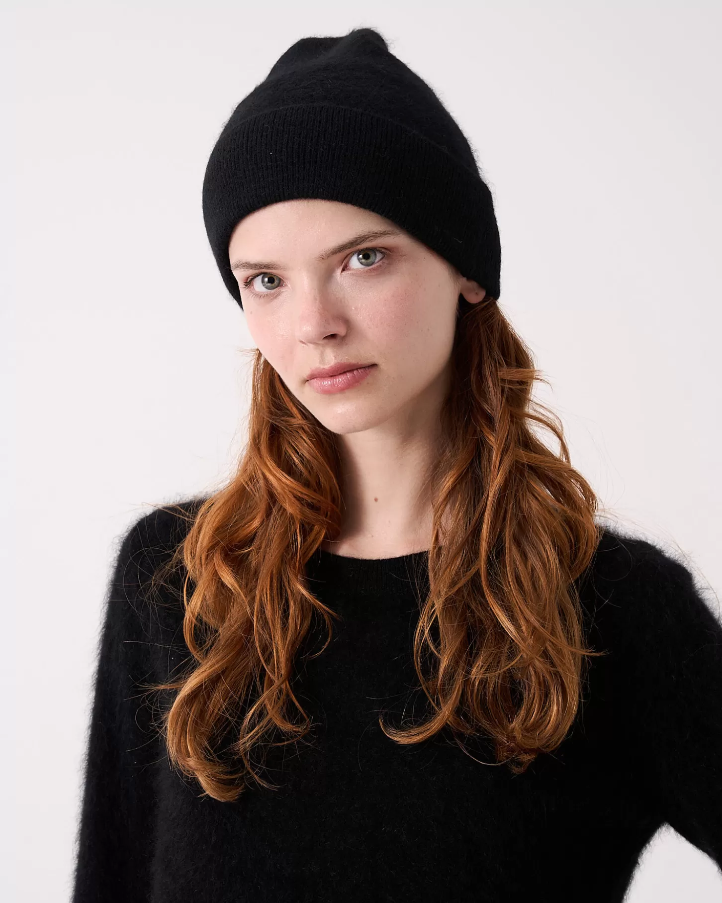 Bonnets & Cagoules | 100% Cachemire>Absolut Cashmere Moira. NOIR